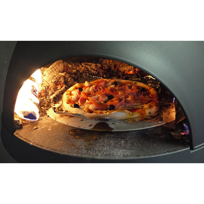 Invicta-Lo-Cigalou-Wood-Pizza-Oven-Cooking