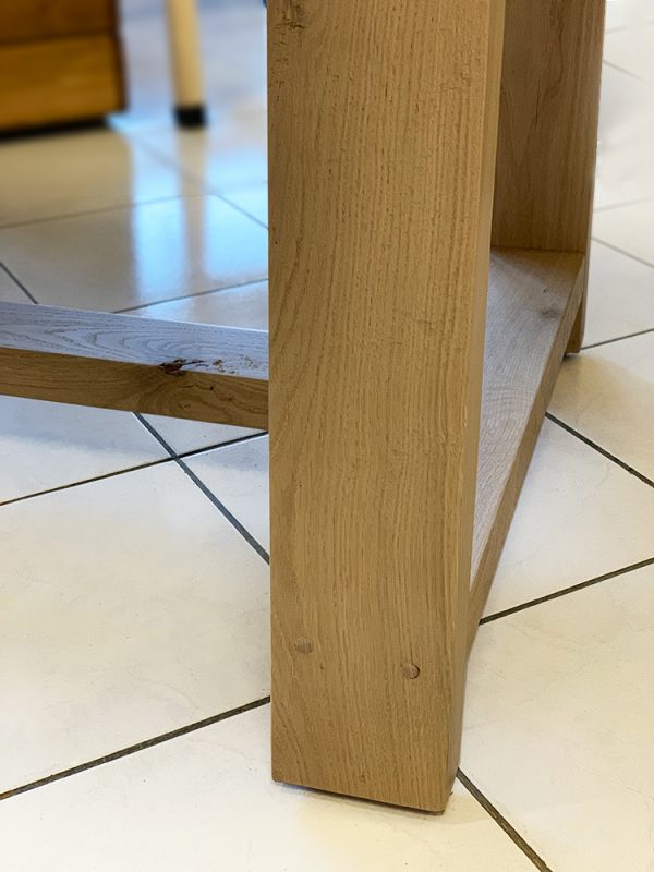 oak-table-leg
